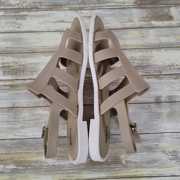 Melissa Boemia Strappy Water Resistant Slingback Sandals Women's Size 9 Taupe - Picture 4 of 10